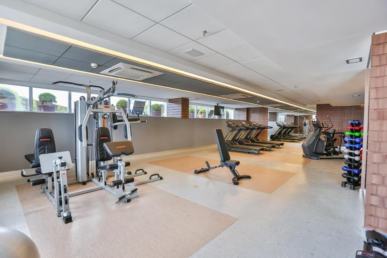 Transamerica Collection 戈亚尼亚 外观 照片 The gym at the 1018 building
