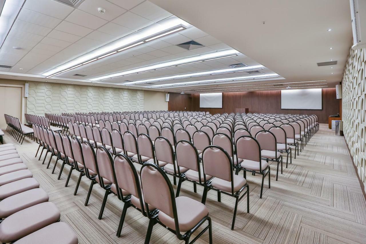 Transamerica Collection 戈亚尼亚 外观 照片 The main auditorium